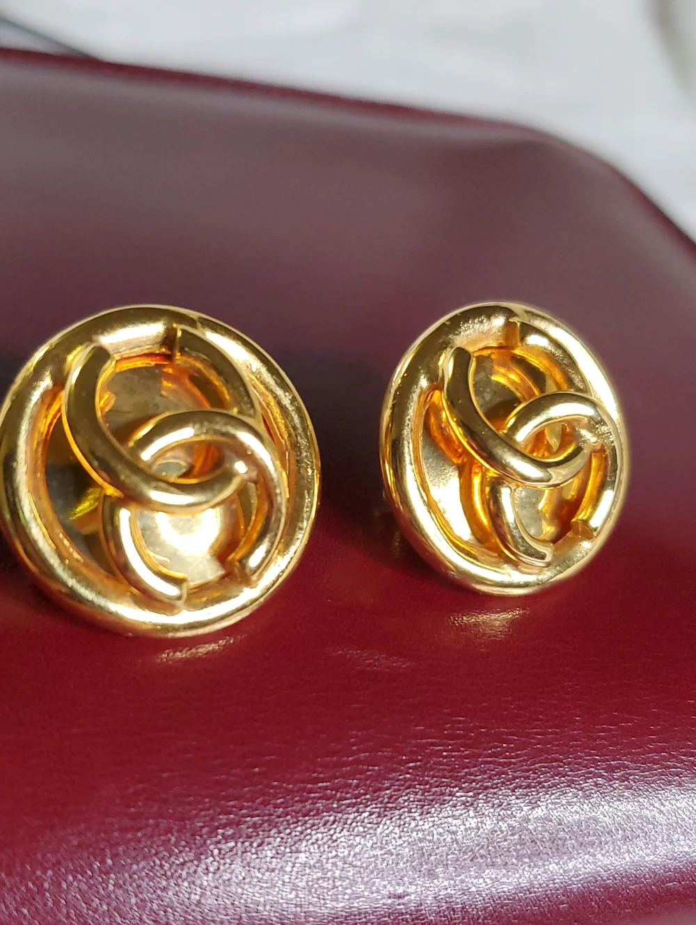 CHANEL Gold-Tone Interlocking CC Round Stud Earrings